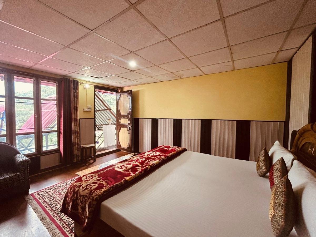 Deluxe Room interior